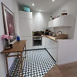 Apartment Charming Riquier
