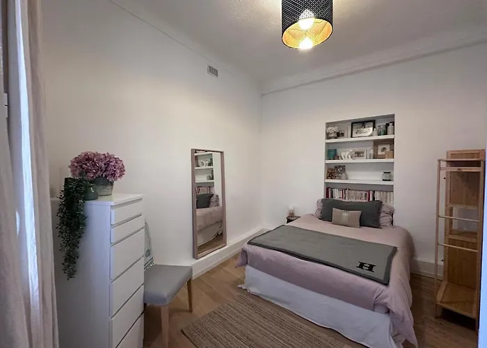 Charming Riquier Nizza